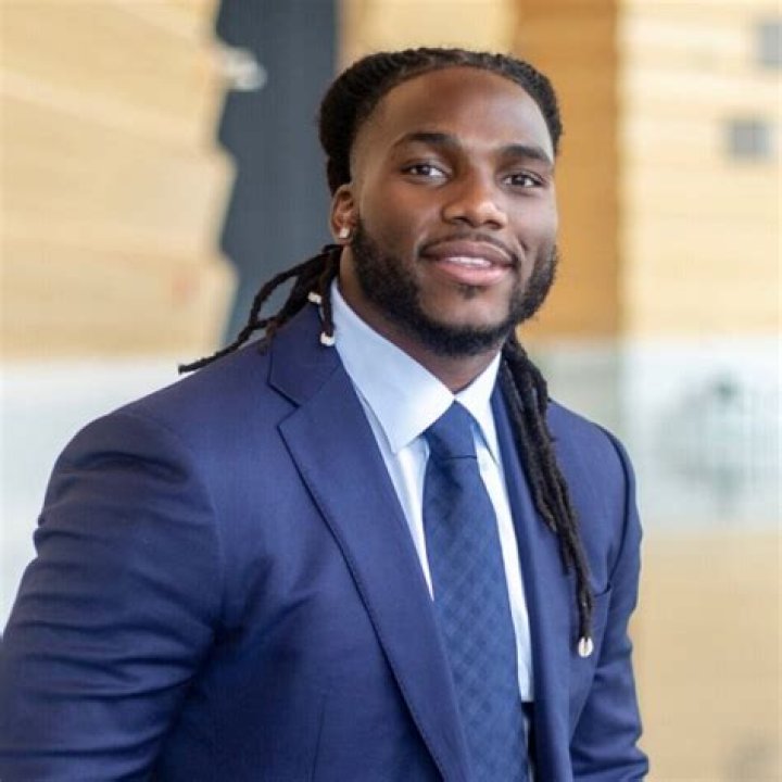 A book on Jaylon Smith's life