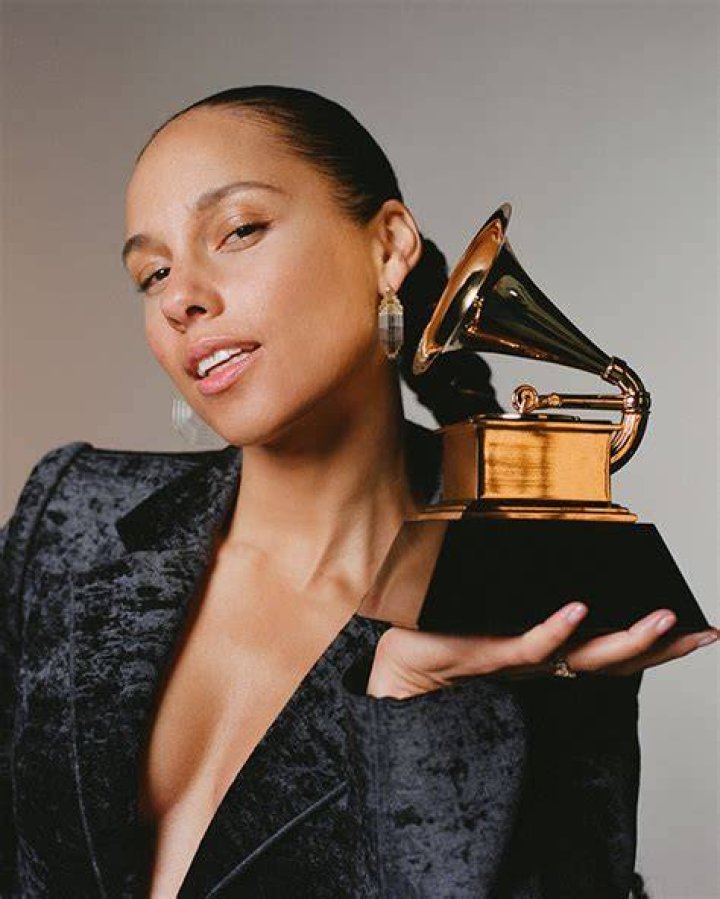 Alicia Keys' "Blue Moon: From The Journals Of Mama Mae & LeeLee" Book Release