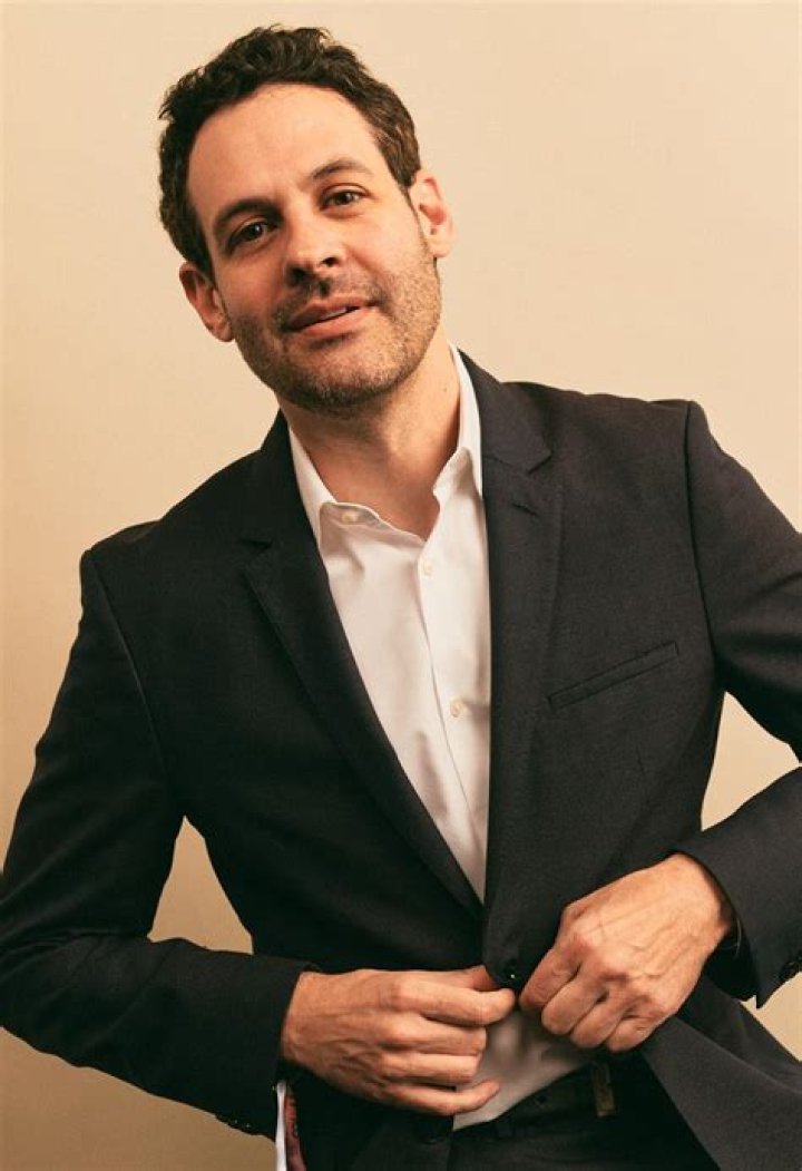 Andrew Leeds Bio (Wiki) 