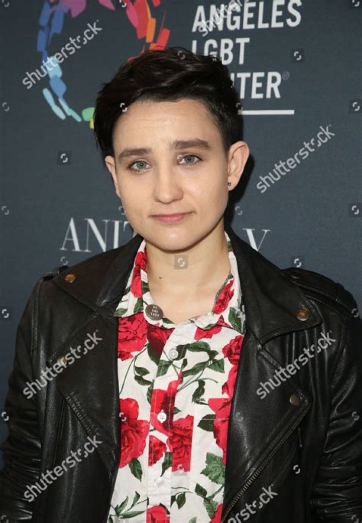 Bex Taylor-Klaus
