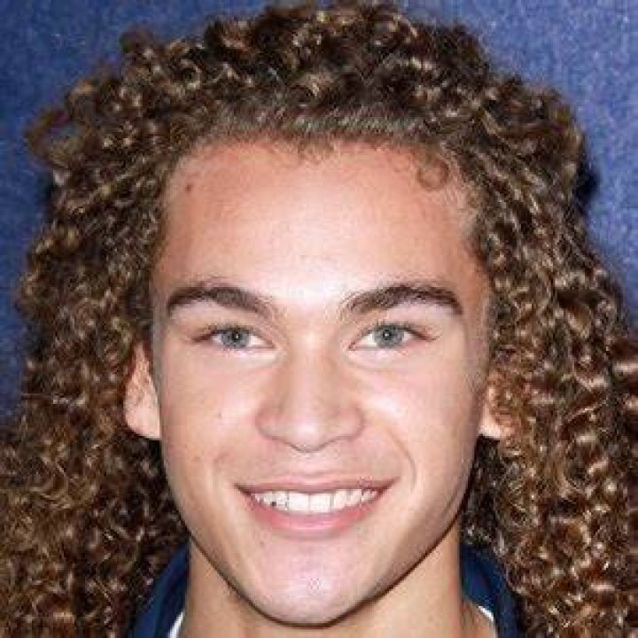 Deandre Brackensick - Age, Family, Bio