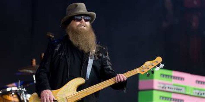 Dusty Hill net worth