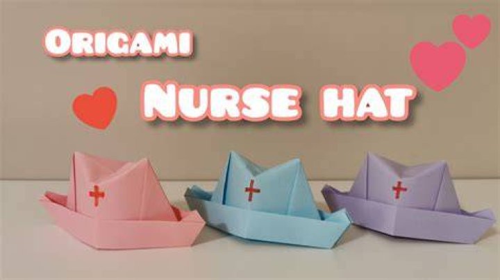 How do you fold a nurses hat?