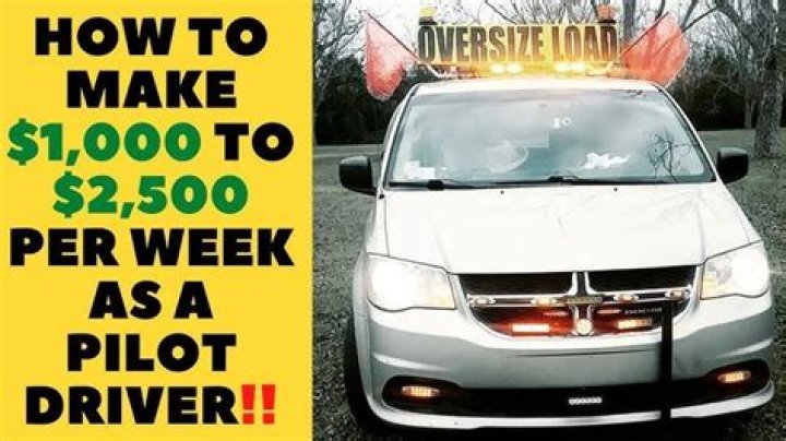 How much does a pilot car driver make?