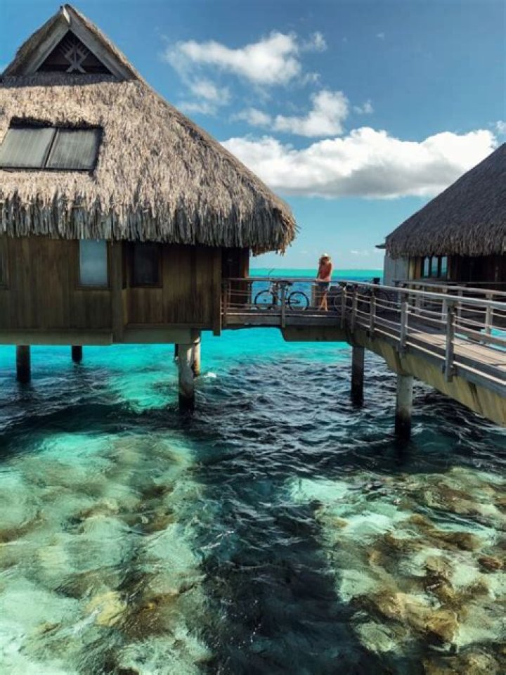 How much is a dollar worth in Bora Bora?