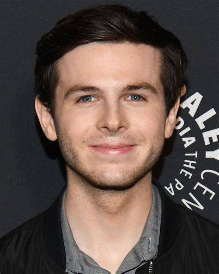 How much is Chandler Riggs worth?