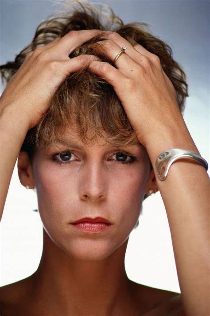 Jamie Lee Curtis photo