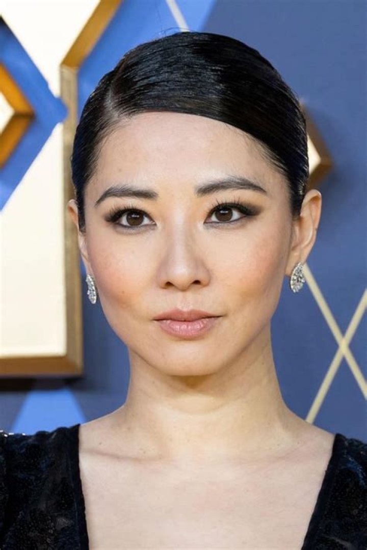 Jing Lusi Bio (Wiki) 
