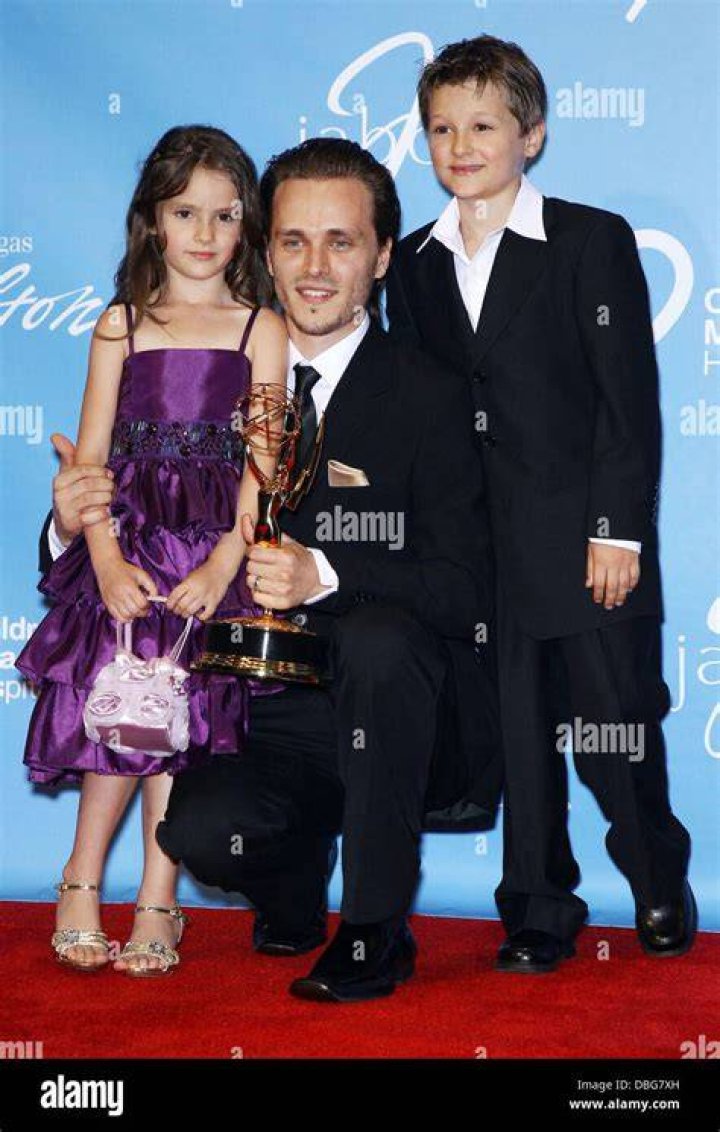 Jonathan Jackson - Age, Family, Bio