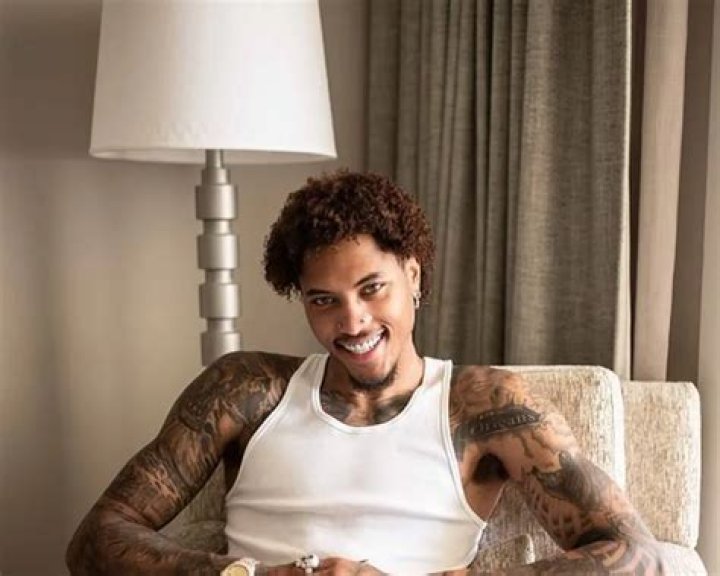 Kelly Oubre Jr. Pets