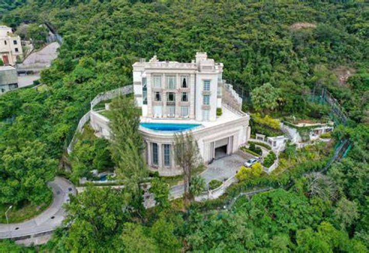Li Ka Shing great mansion at Shou Ji Tianfu