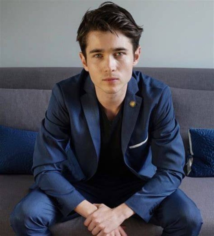Luke Slattery Bio (Wiki) 
