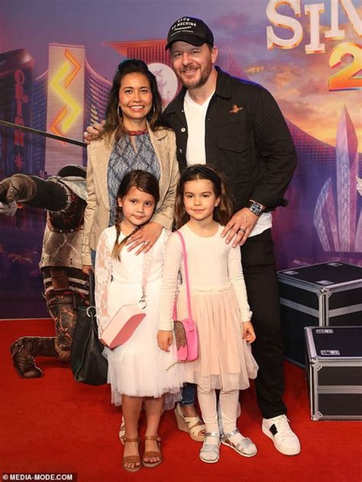 Manu Feildel - Age, Family, Bio