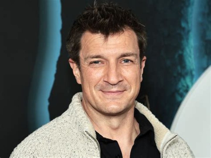 Nathan Fillion Bio (Wiki) 
