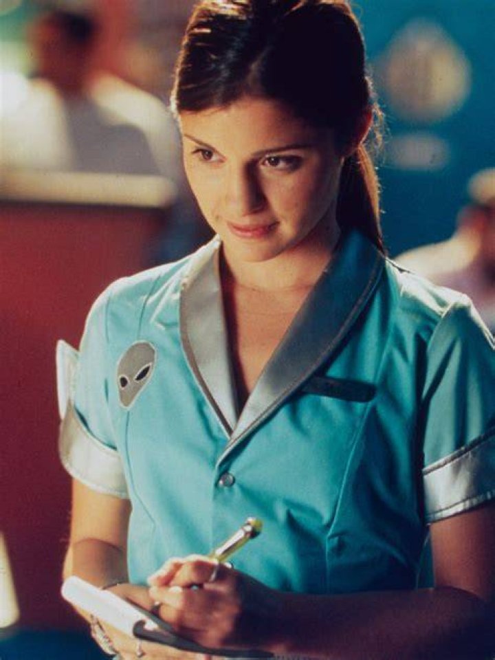Shiri Appleby