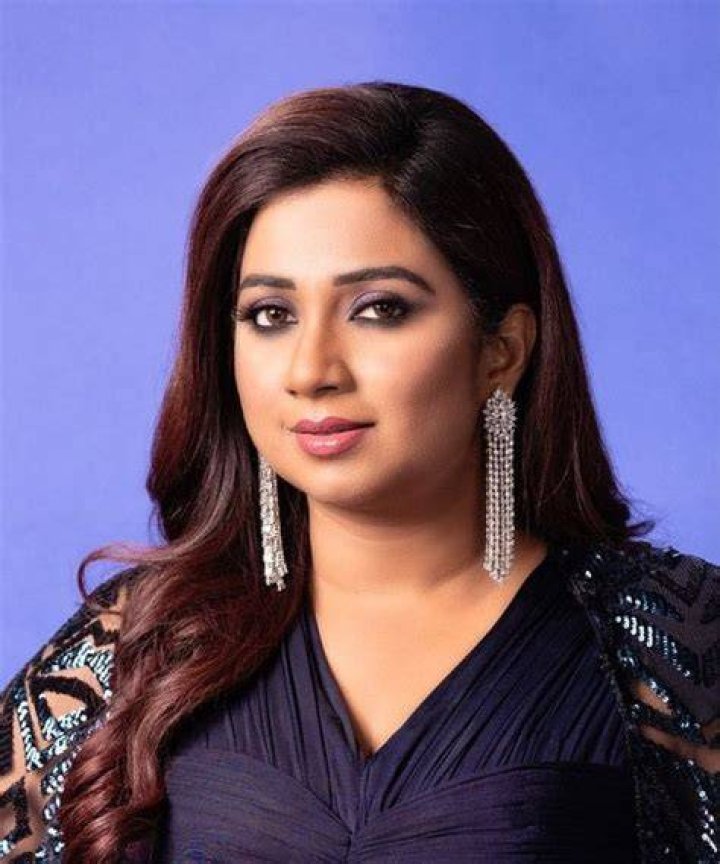 Shreya Ghoshal photo 2