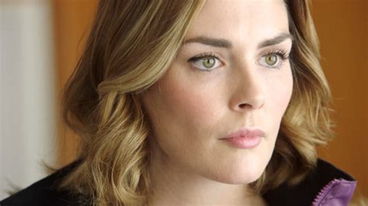 Taylor Cole Bio (Wiki) 