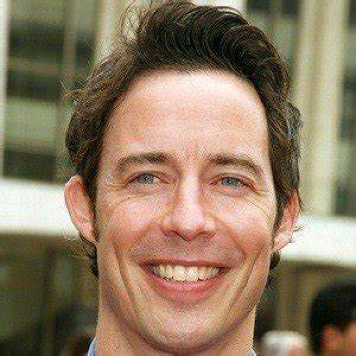Tom Cavanagh - Age, Family, Bio