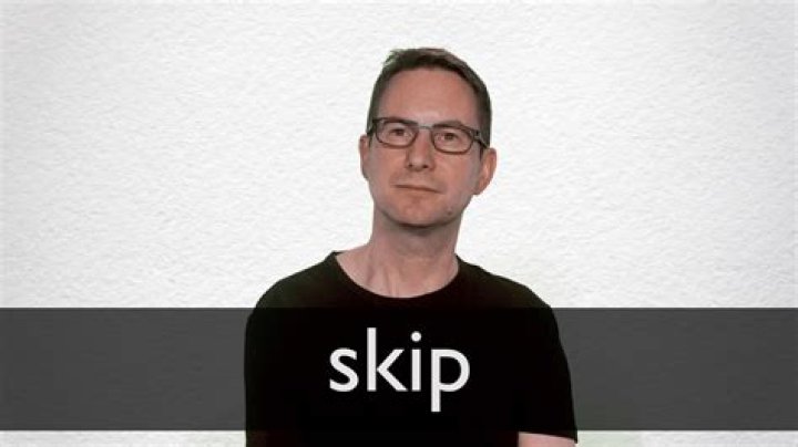 What does skip mean in British English?