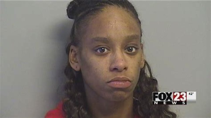 Who is Ondriel Smith Tulsa girlfriend?