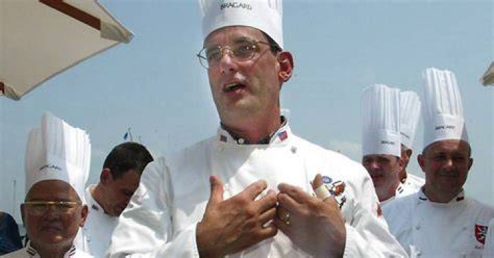 
Who was Walter Scheib? Former White House executive chef died by drowning in 2015 